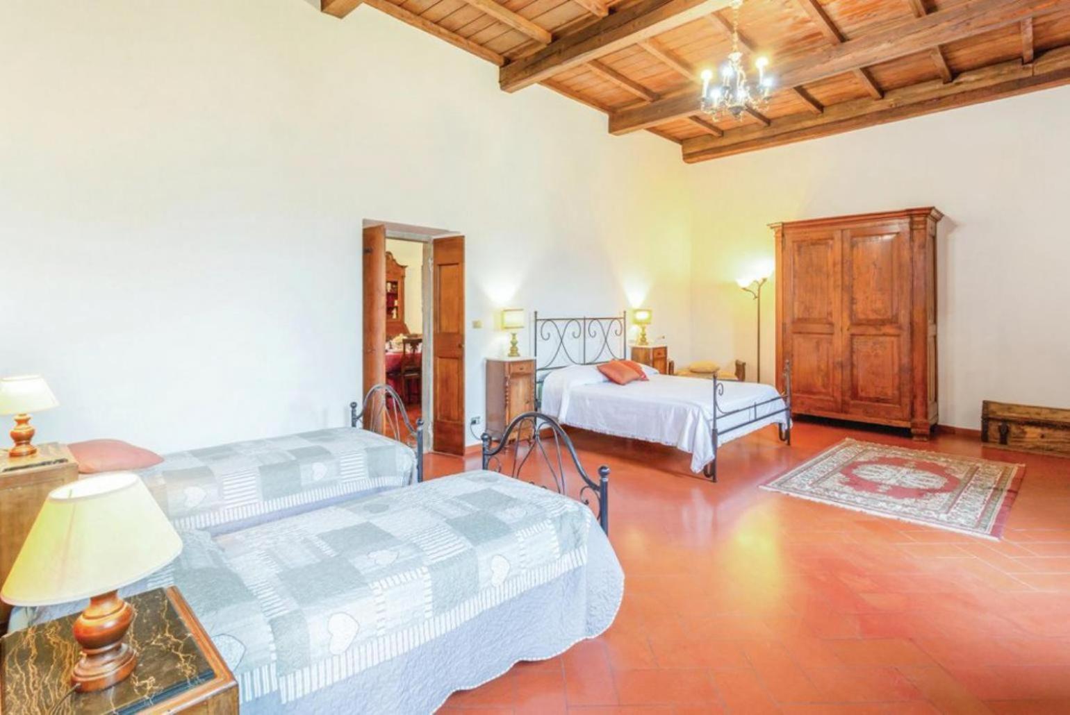 Villa Il Castello Ortignano Raggiolo Luaran gambar
