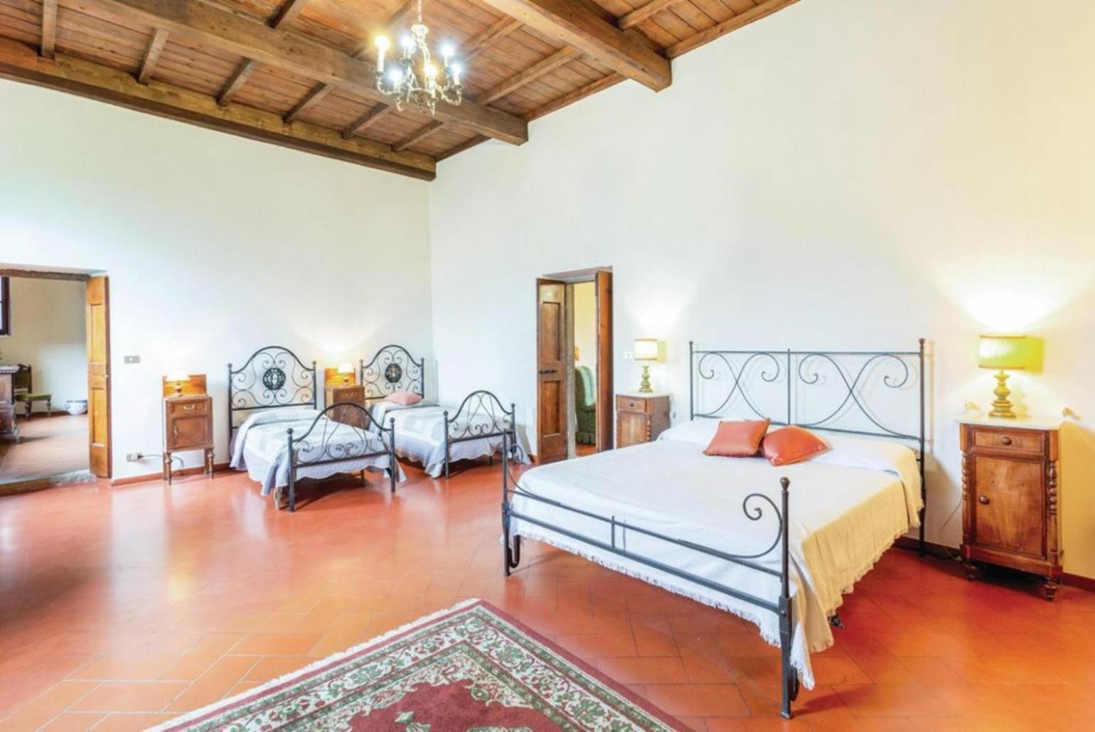 Villa Il Castello Ortignano Raggiolo Luaran gambar